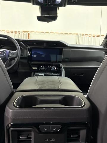 2024 GMC Sierra 1500 4WD Crew Cab Short Box AT4X