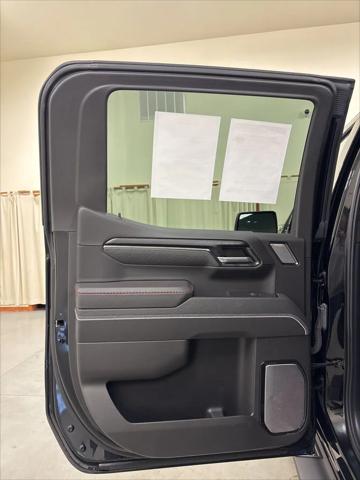 2024 GMC Sierra 1500 4WD Crew Cab Short Box AT4X