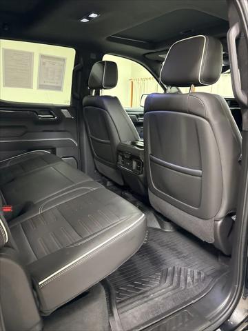 2024 GMC Sierra 1500 4WD Crew Cab Short Box AT4X