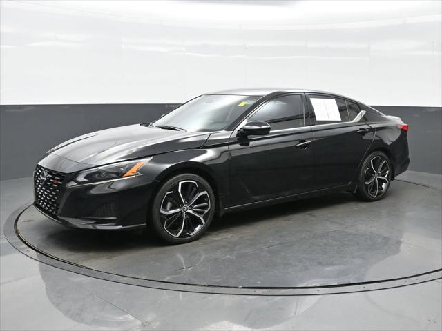 2023 Nissan Altima SR FWD
