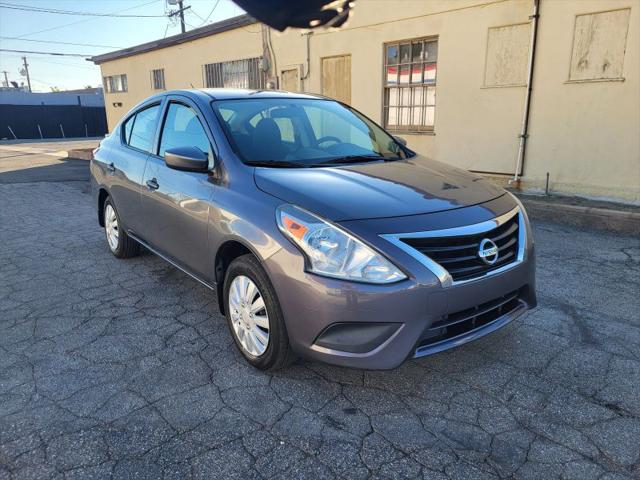 2017 Nissan Versa 1.6 S+