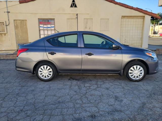 2017 Nissan Versa 1.6 S+