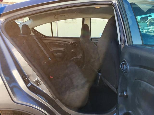 2017 Nissan Versa 1.6 S+