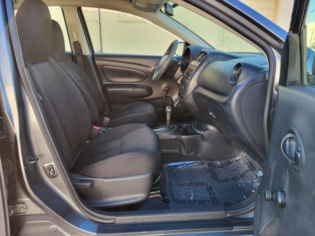 2017 Nissan Versa 1.6 S+