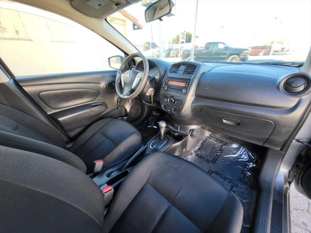 2017 Nissan Versa 1.6 S+