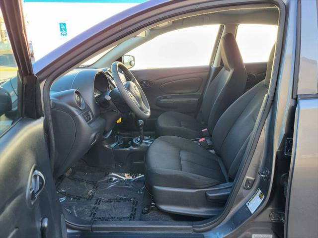 2017 Nissan Versa 1.6 S+
