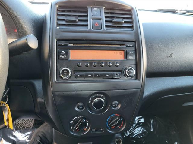 2017 Nissan Versa 1.6 S+