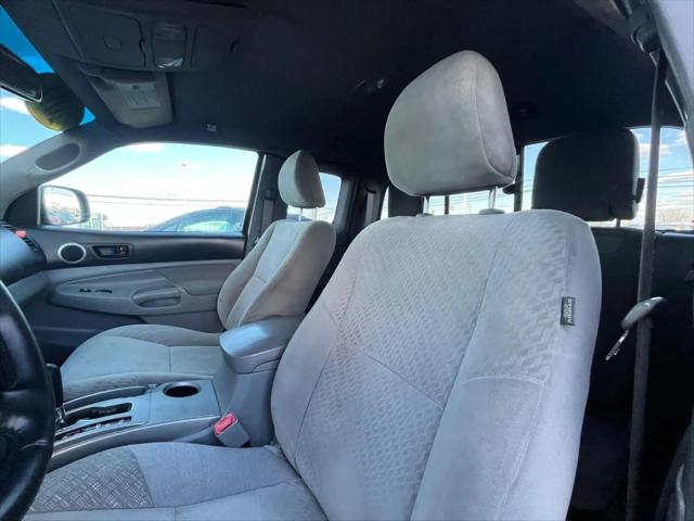 2011 Toyota Tacoma Base V6