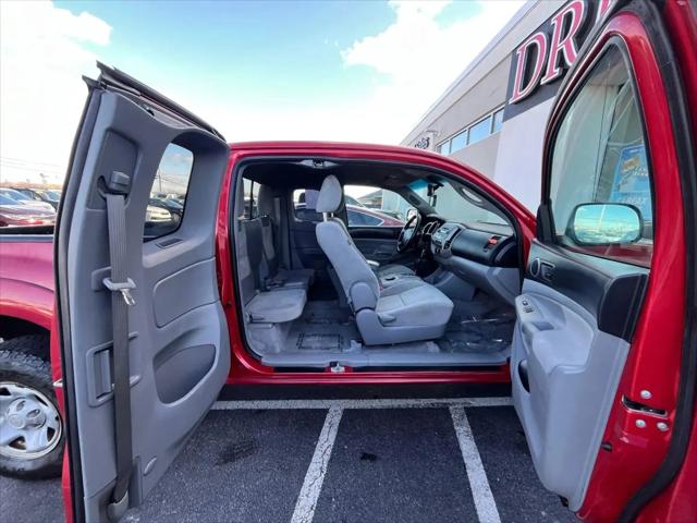 2011 Toyota Tacoma Base V6