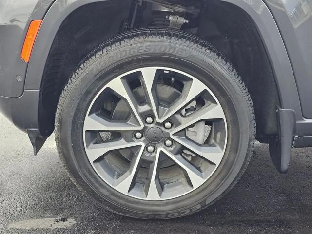2023 Jeep Grand Cherokee Overland