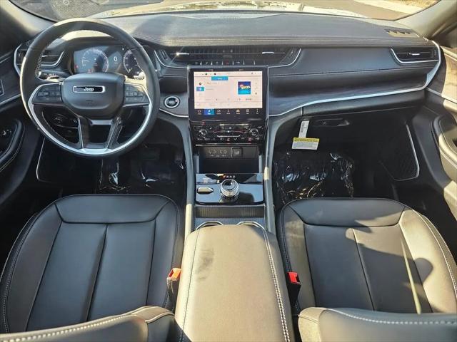 2025 Jeep Grand Cherokee L Limited 4x4