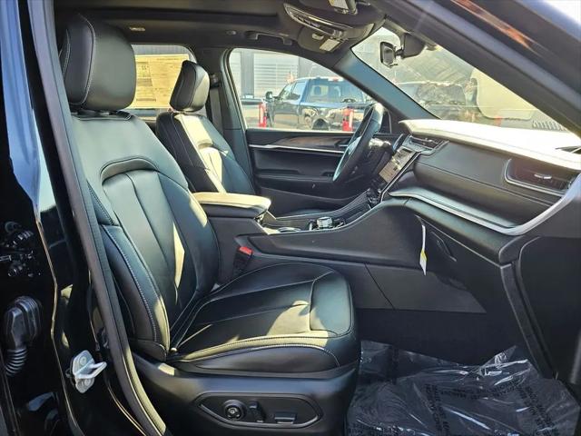 2025 Jeep Grand Cherokee L Limited 4x4