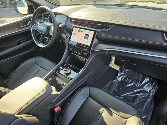 2025 Jeep Grand Cherokee L Limited 4x4