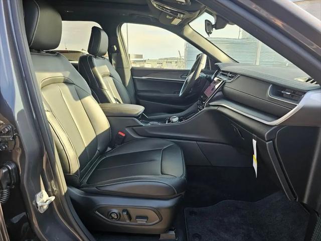 2025 Jeep Grand Cherokee L Limited 4x4