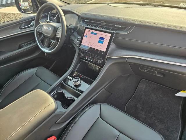 2025 Jeep Grand Cherokee L Limited 4x4