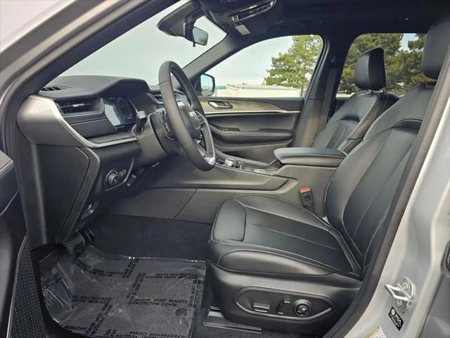 2025 Jeep Grand Cherokee L Limited 4x4