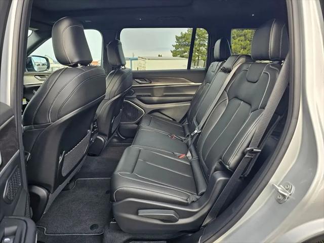 2025 Jeep Grand Cherokee L Limited 4x4