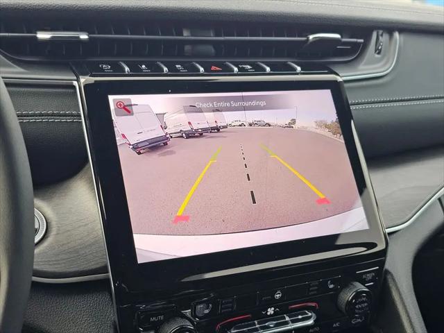 2025 Jeep Grand Cherokee L Limited 4x4