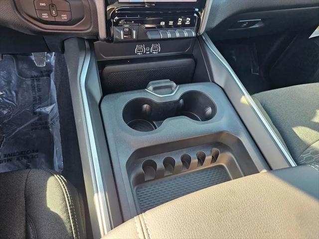 2026 Ram 2500 Big Horn Crew Cab 4x4 6'4" Box