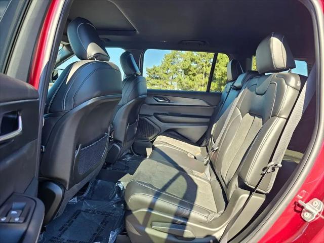 2025 Jeep Grand Cherokee L Altitude X 4x4