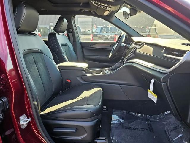 2025 Jeep Grand Cherokee L Altitude X 4x4