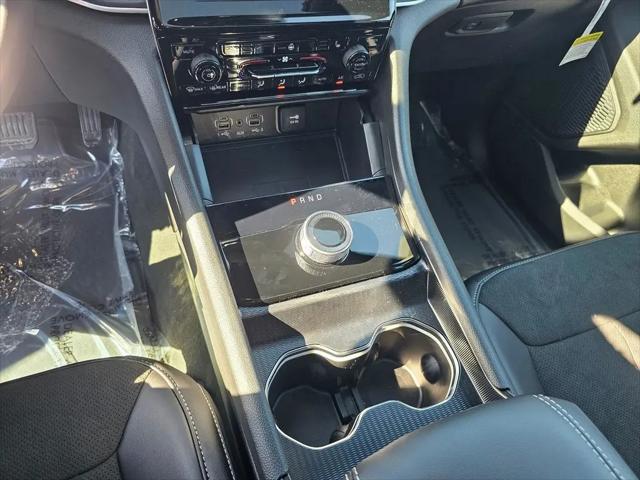2025 Jeep Grand Cherokee L Altitude X 4x4