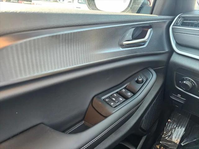 2025 Jeep Grand Cherokee L Altitude X 4x4