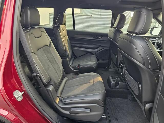 2025 Jeep Grand Cherokee L Altitude X 4x4
