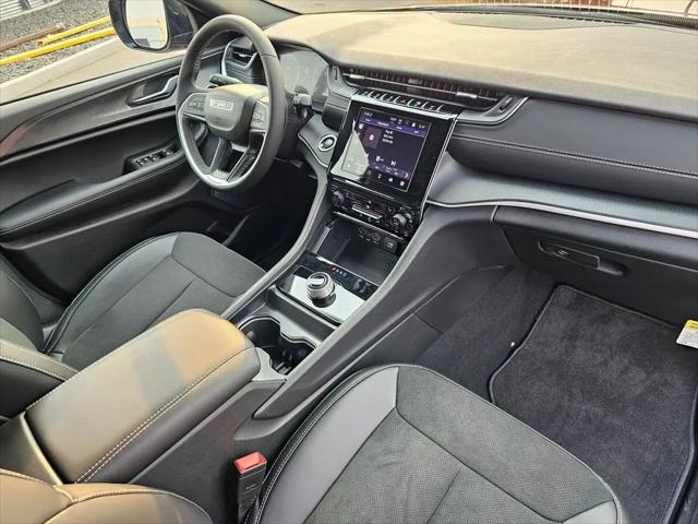 2025 Jeep Grand Cherokee L Altitude X 4x4