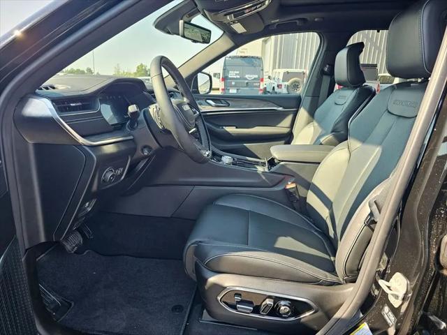 2025 Jeep Grand Cherokee Overland 4x4
