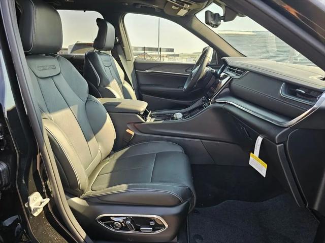 2025 Jeep Grand Cherokee Overland 4x4