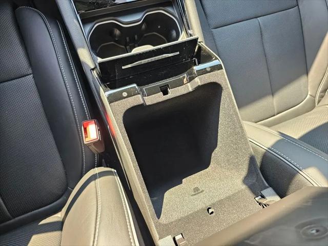 2025 Jeep Grand Cherokee Overland 4x4