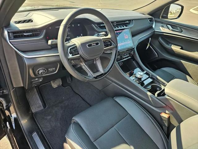 2025 Jeep Grand Cherokee Overland 4x4