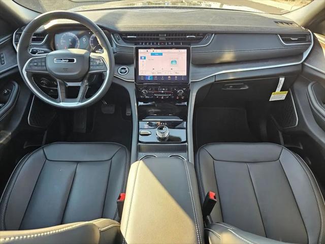 2025 Jeep Grand Cherokee L Limited 4x4