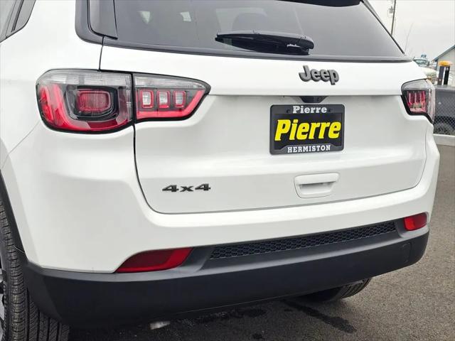 2026 Jeep Compass Latitude Altitude