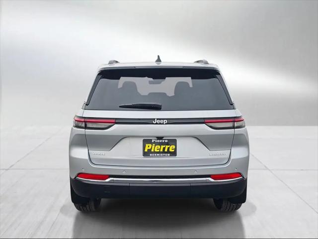 2025 Jeep Grand Cherokee Laredo X 4x4