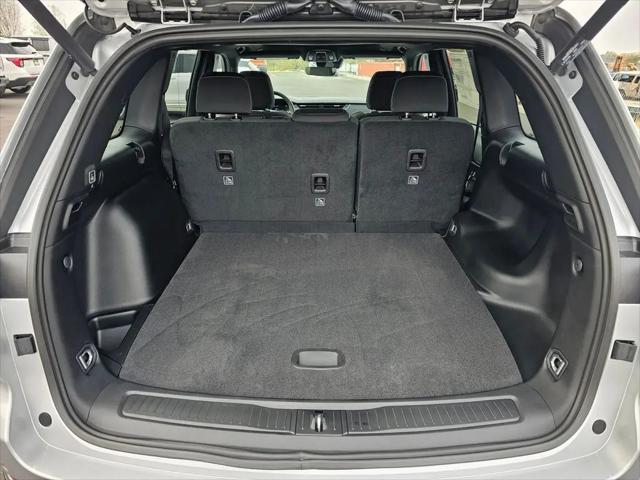2025 Jeep Grand Cherokee Laredo X 4x4