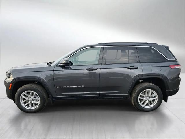 2025 Jeep Grand Cherokee Laredo X 4x4