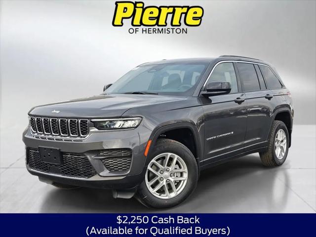 2025 Jeep Grand Cherokee Laredo X 4x4 for sale in Hermiston, OR