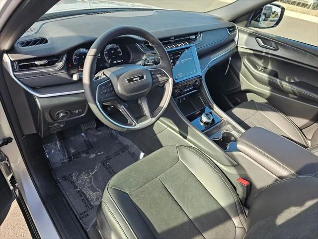 2025 Jeep Grand Cherokee Altitude X 4x4