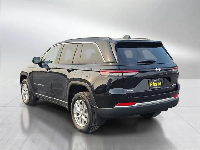 2025 Jeep Grand Cherokee Laredo X 4x4