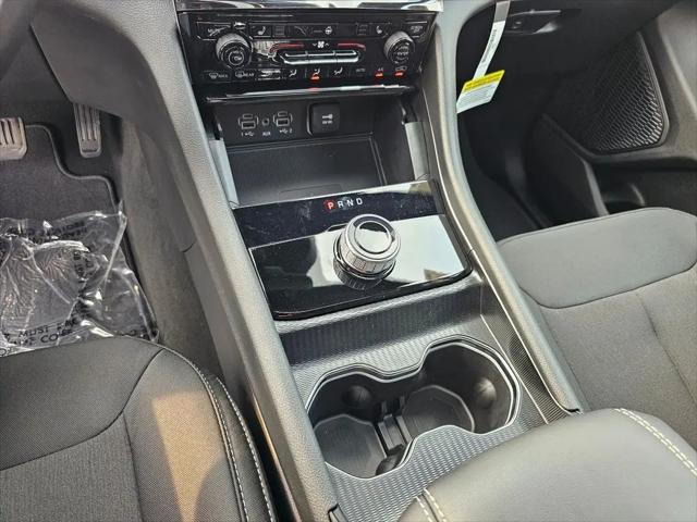 2025 Jeep Grand Cherokee Laredo X 4x4