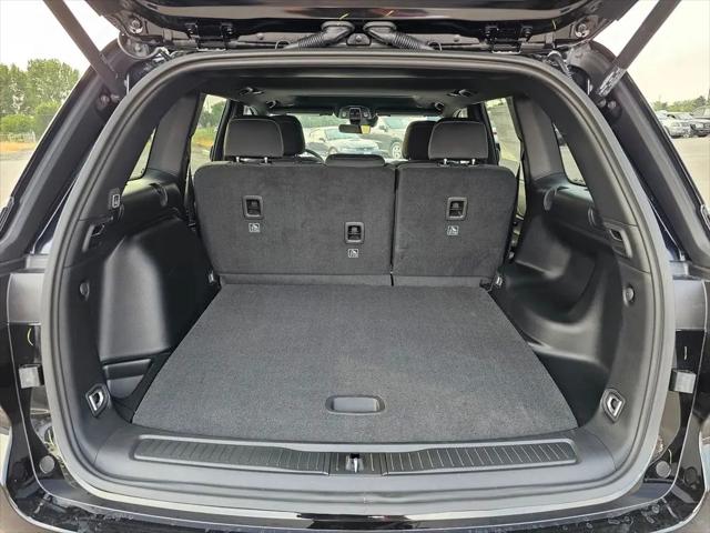 2025 Jeep Grand Cherokee Laredo X 4x4