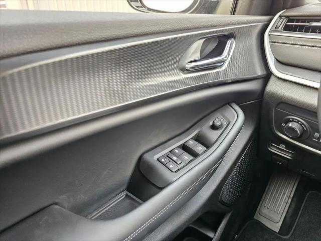 2025 Jeep Grand Cherokee Altitude X 4x4
