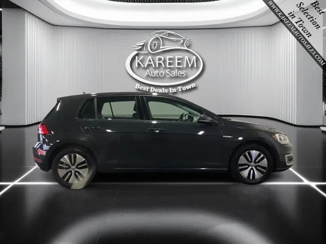 2017 Volkswagen e-Golf SE