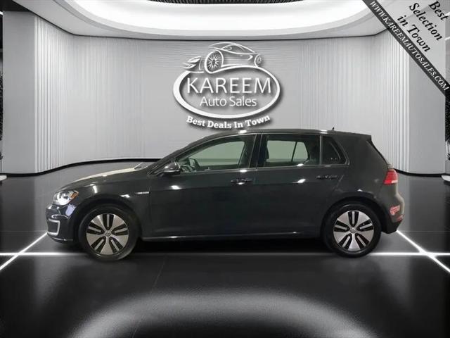 2017 Volkswagen e-Golf SE