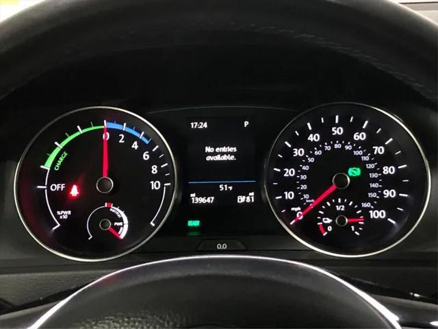 2017 Volkswagen e-Golf SE
