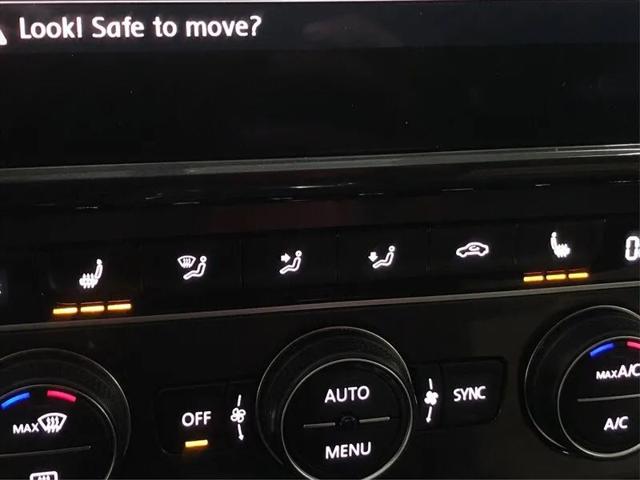 2017 Volkswagen e-Golf SE