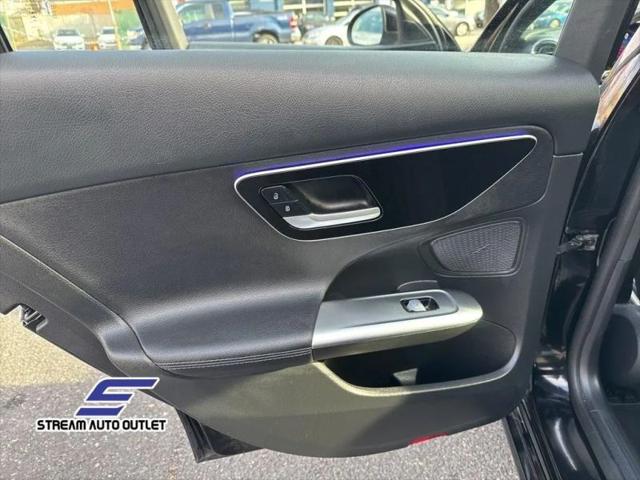 2025 Mercedes-Benz C-CLASS C 300 C 300