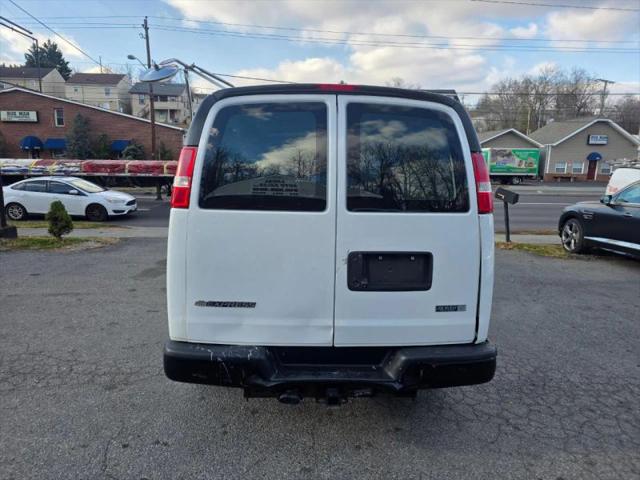 2017 Chevrolet Express Work Van